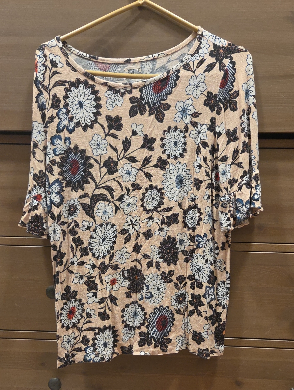 Loft Flower Tshirt